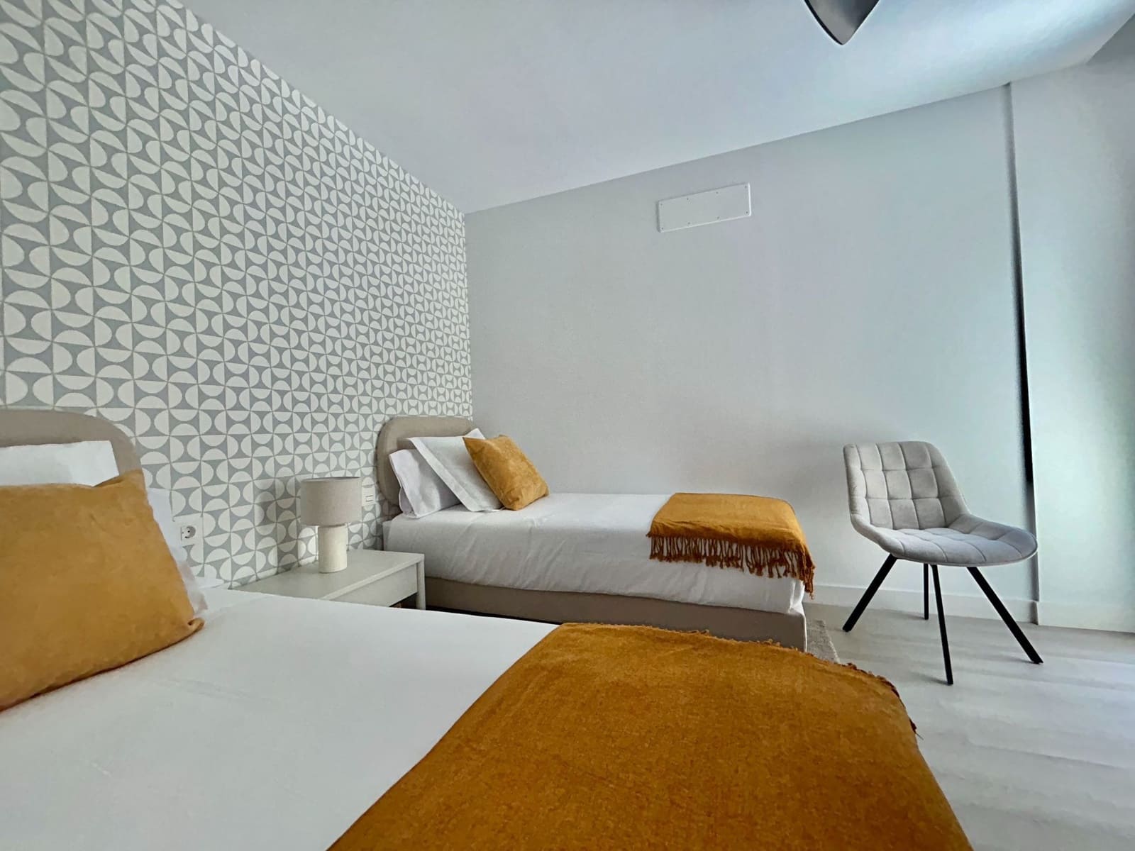 Appartement de 2 chambres à louer à Arguineguin avec garage - 1 690 € (Ref: 9883999)
