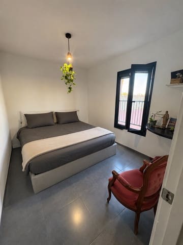 3 bedroom Villa for rent in San Bartolomé de Tirajana - € 2,200 (Ref: 9888667)