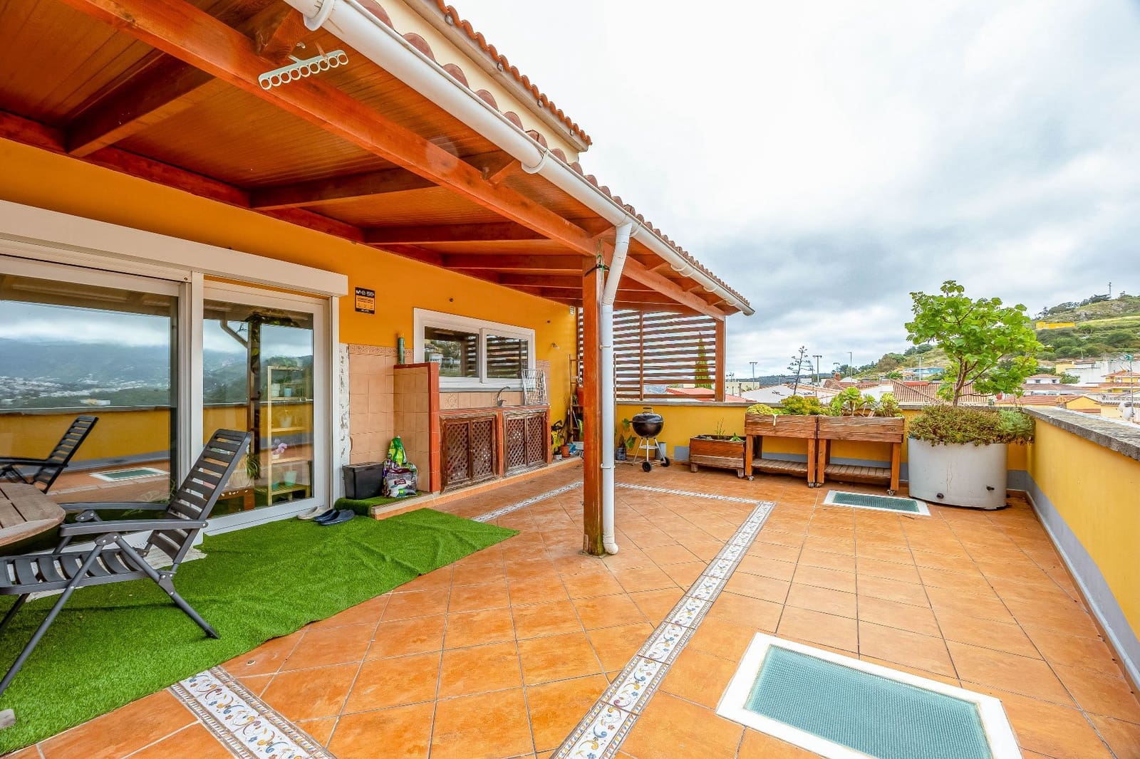 5 sovrum Hus till salu i Teror med garage - 345 000 € (Ref: 9915184)