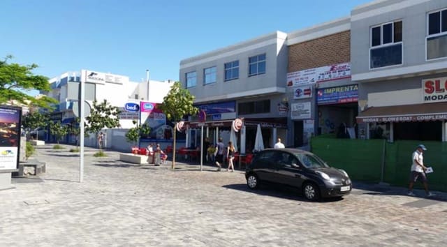 Commercieel te koop in San Bartolomé de Tirajana - € 95.000 (Ref: 9956731)