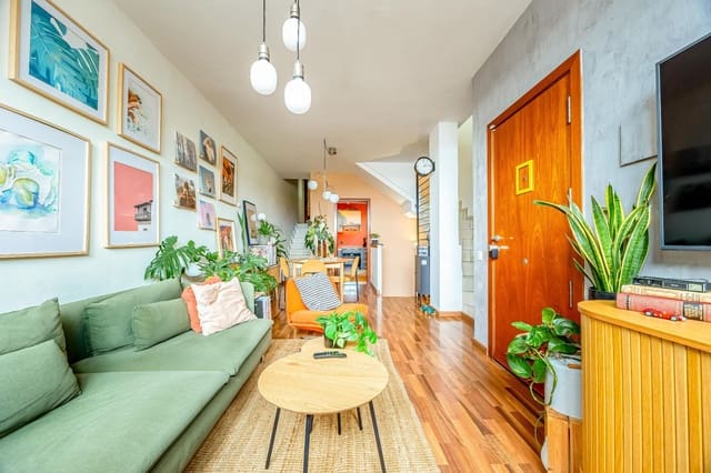 3 soverom Hus til salgs i Arucas med garasje - € 279 000 (Ref: 9959112)