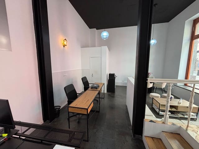 Comercial para arrendar em Triana, Las Palmas de Gran Canaria - 950 € (Ref: 9972791)
