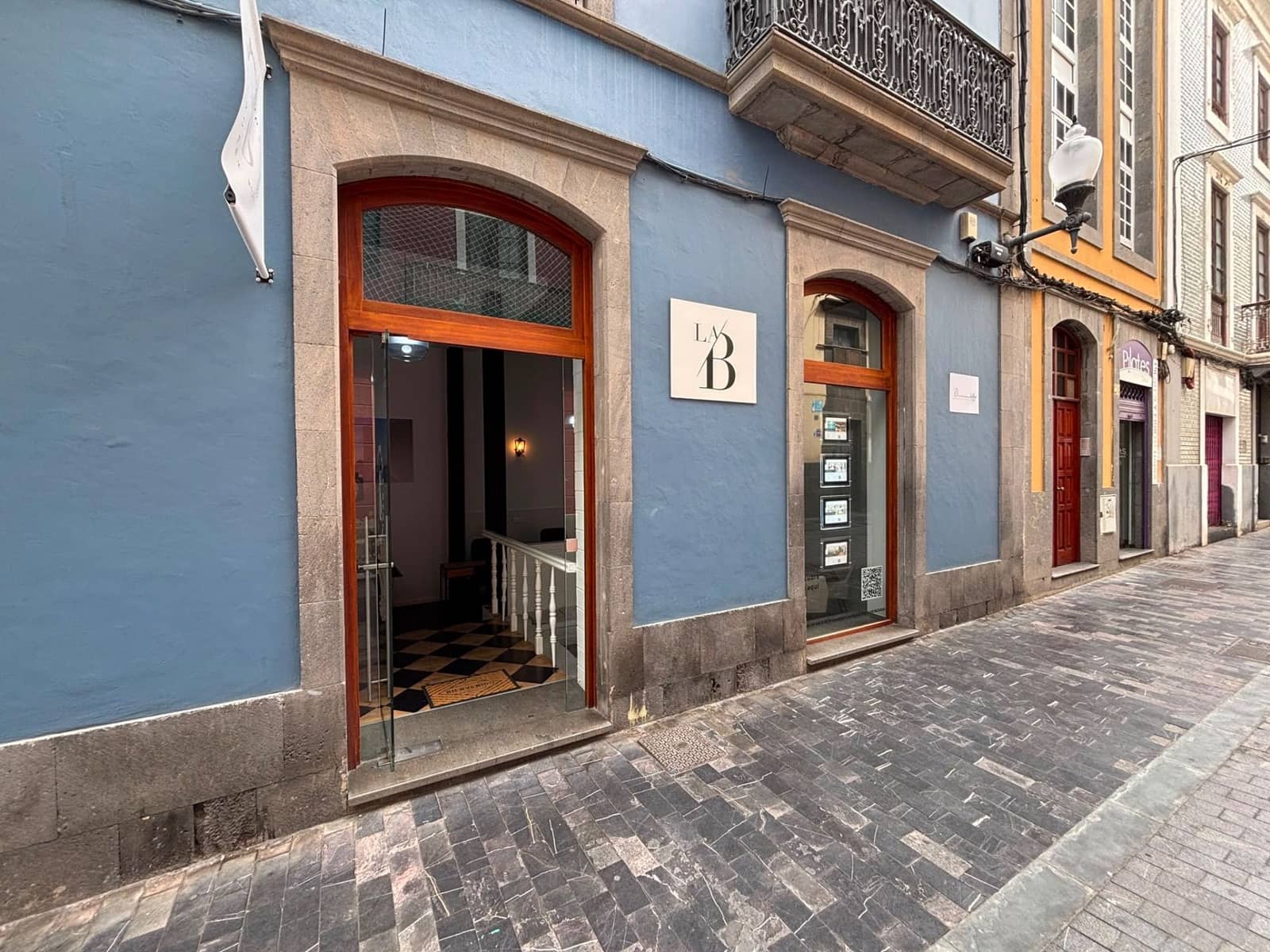 Commercieel te huur in Las Palmas de Gran Canaria - € 950 (Ref: 9972791)