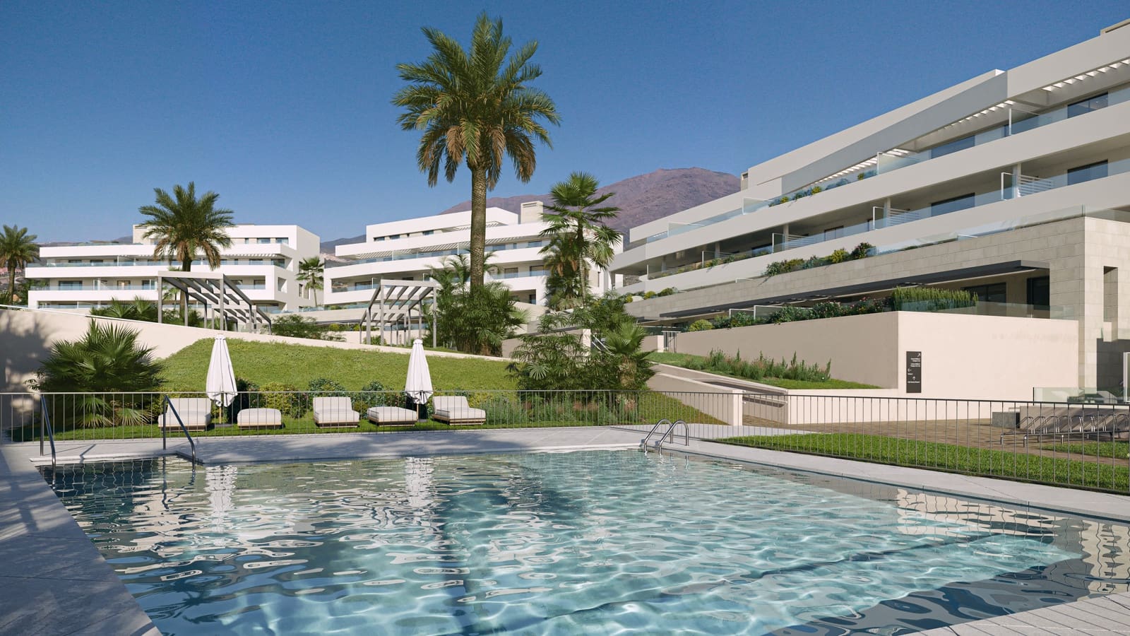 Apartment for sale in Estepona with pool - € 485,000 (Ref: 5931546)
