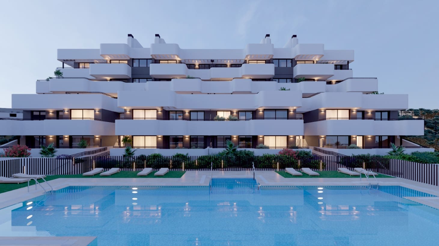 Apartment for sale in Estepona with pool garage - € 458,000 (Ref: 8431237)