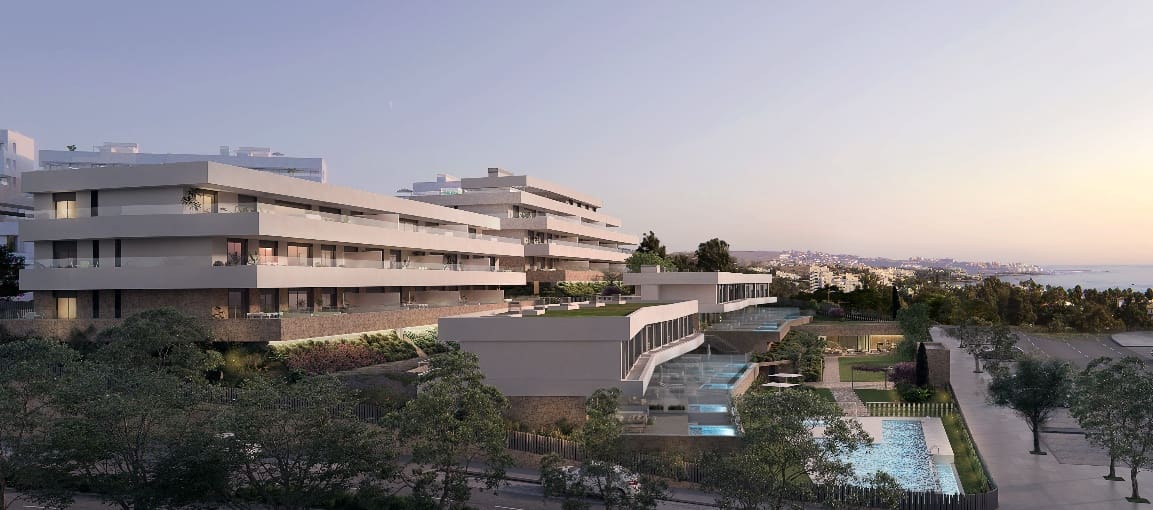 Apartment for sale in Estepona with pool - € 724,000 (Ref: 8437513)