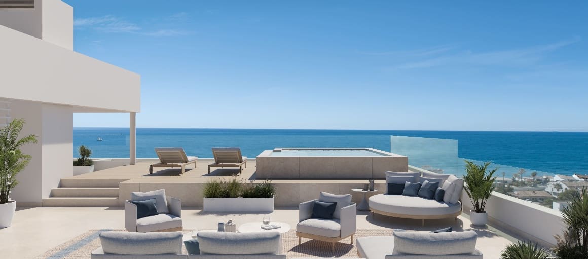 Apartment for sale in Estepona with pool garage - € 607,000 (Ref: 8437524)