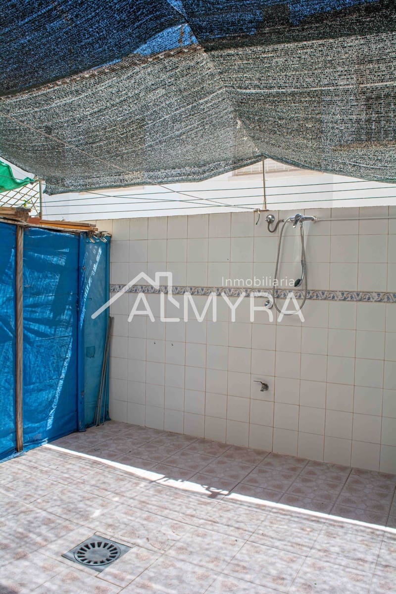 4 soveværelse Byhus til salg i Los Alcazares med garage - € 149.500 (Ref: 6980101)