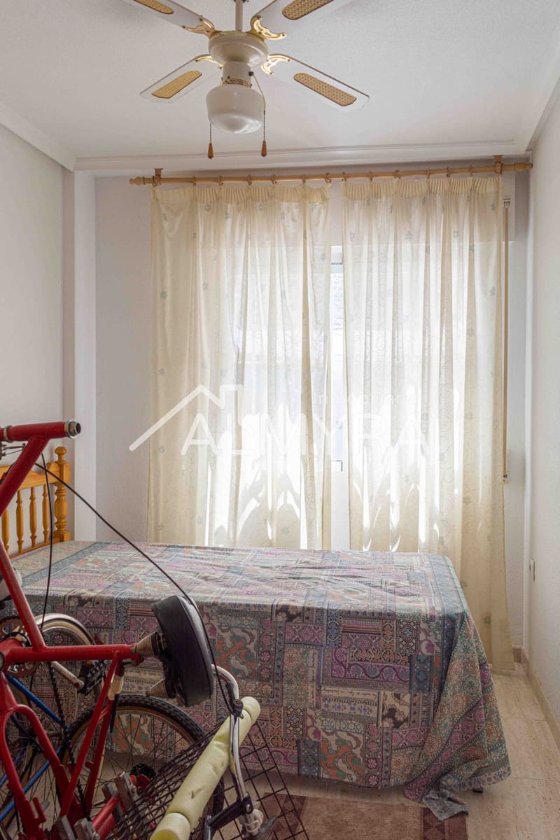 4 soveværelse Byhus til salg i Los Alcazares med garage - € 149.500 (Ref: 6980101)