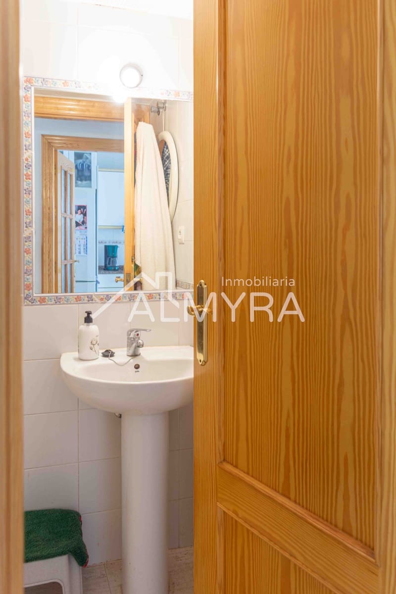 4 soveværelse Byhus til salg i Los Alcazares med garage - € 149.500 (Ref: 6980101)