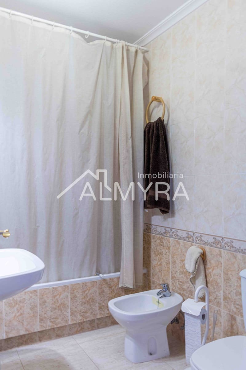 4 soveværelse Byhus til salg i Los Alcazares med garage - € 149.500 (Ref: 6980101)