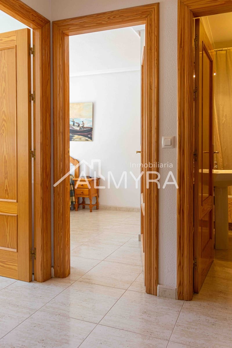 4 soveværelse Byhus til salg i Los Alcazares med garage - € 149.500 (Ref: 6980101)