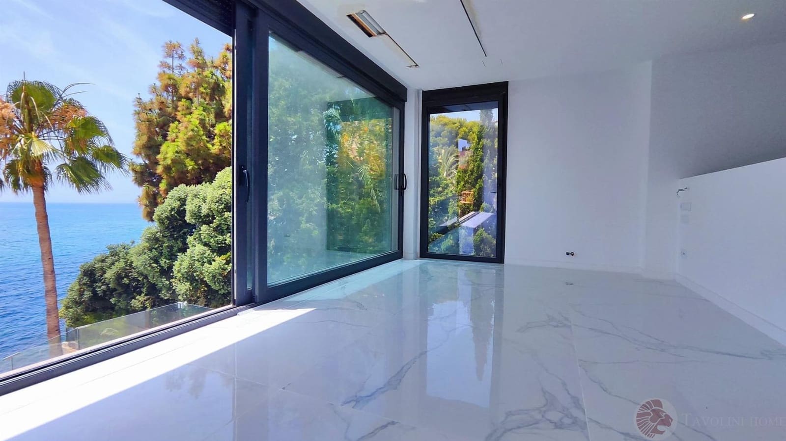 5 soverom Villa til salgs i Coveta Fuma med svømmebasseng garasje - € 2 700 000 (Ref: 9103167)