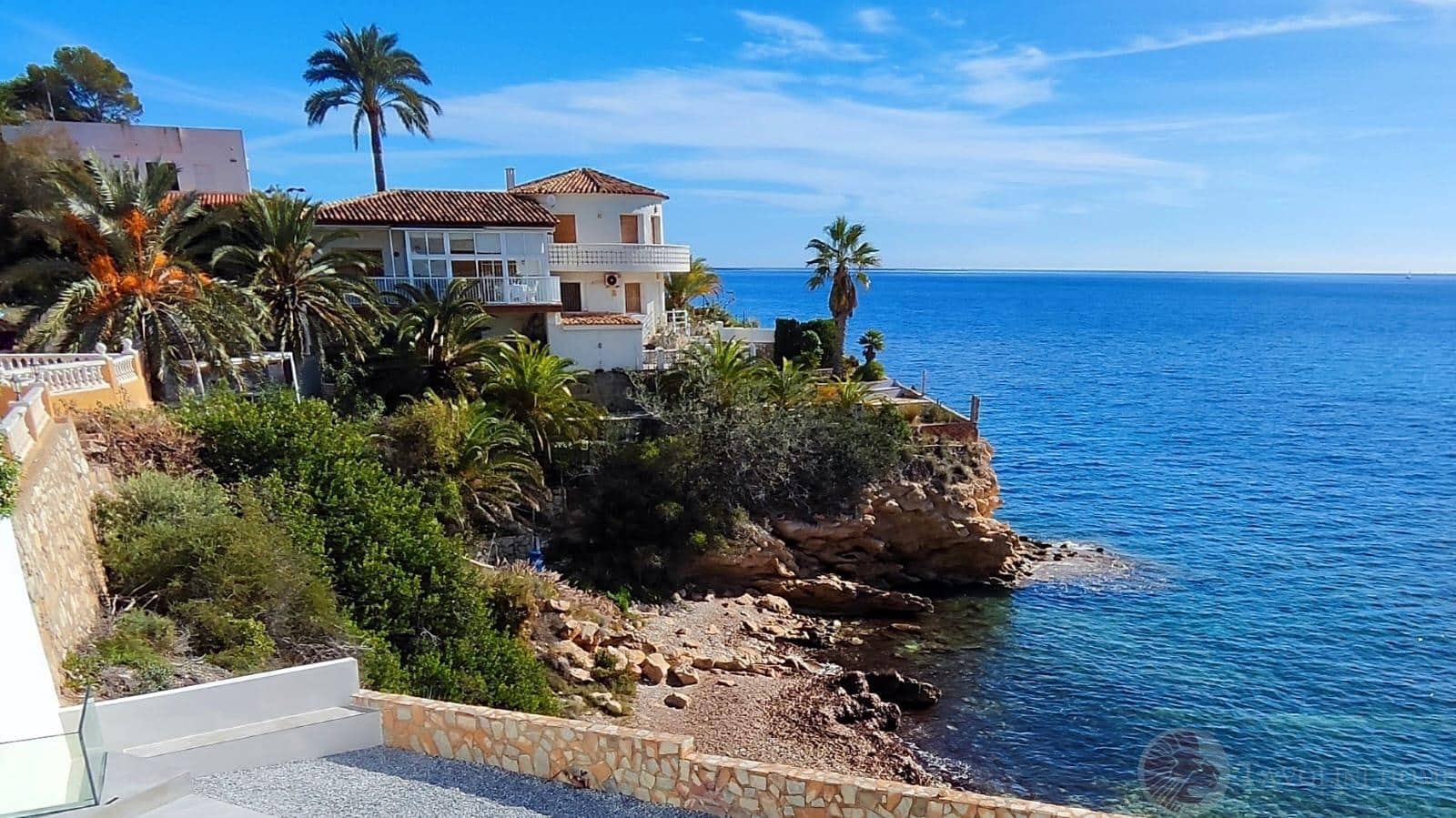 5 soverom Villa til salgs i Coveta Fuma med svømmebasseng garasje - € 2 700 000 (Ref: 9103167)