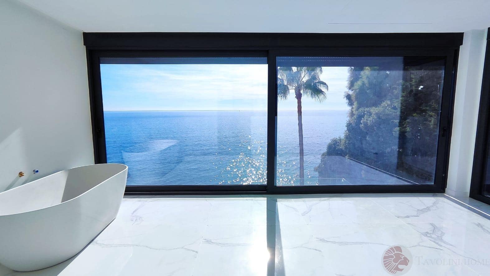 5 soverom Villa til salgs i Coveta Fuma med svømmebasseng garasje - € 2 700 000 (Ref: 9103167)