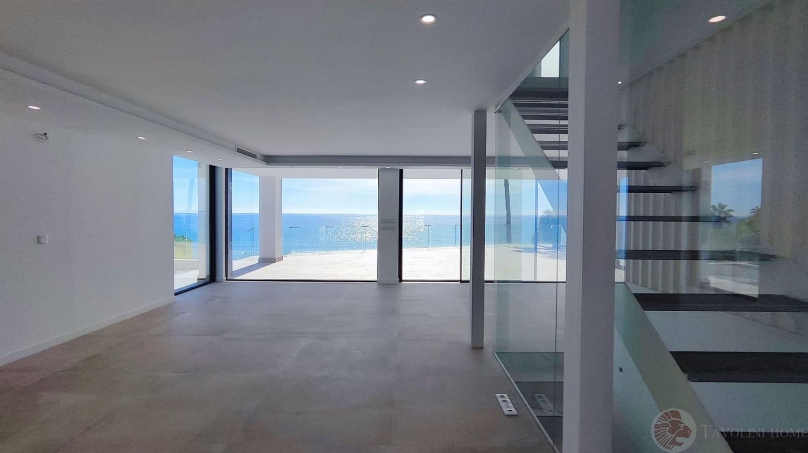 5 soverom Villa til salgs i Coveta Fuma med svømmebasseng garasje - € 2 700 000 (Ref: 9103167)