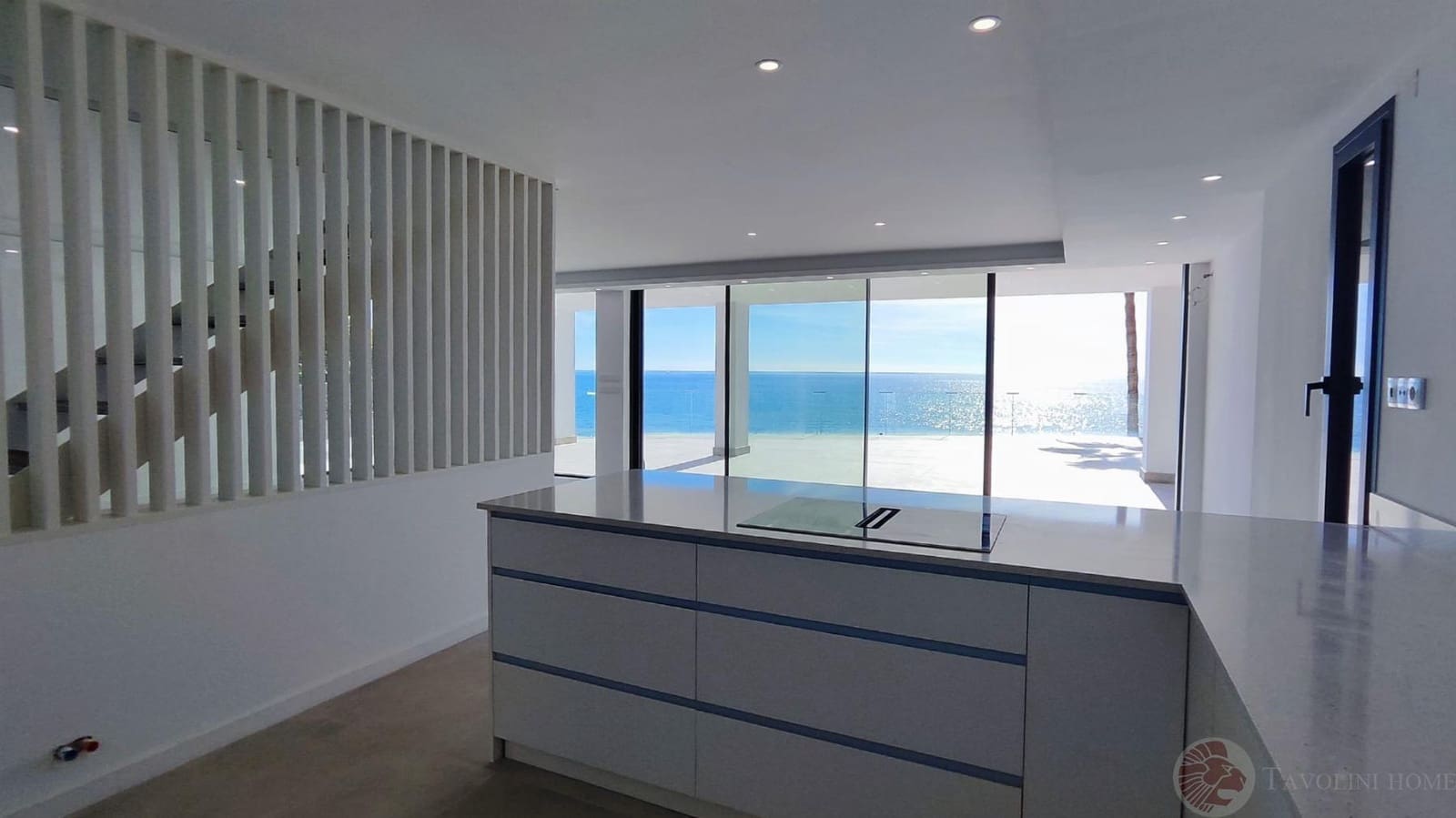 5 soverom Villa til salgs i Coveta Fuma med svømmebasseng garasje - € 2 700 000 (Ref: 9103167)