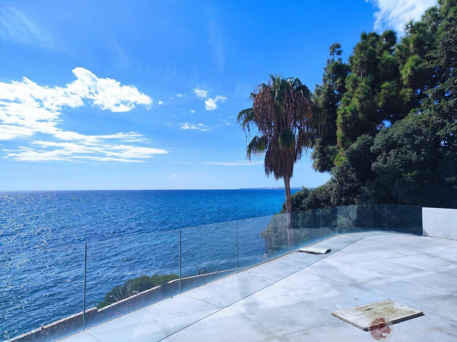 5 soverom Villa til salgs i Coveta Fuma med svømmebasseng garasje - € 2 700 000 (Ref: 9103167)