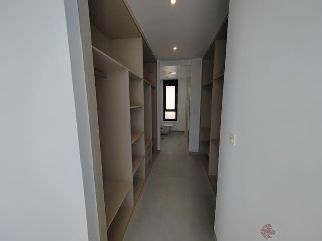 3 bedroom Villa for sale in Busot with pool - € 590,000 (Ref: 9106122)