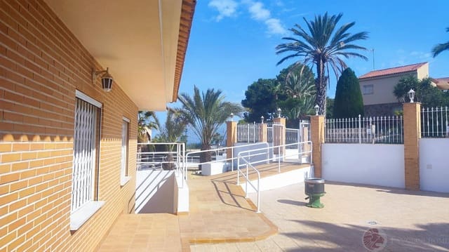 5 bedroom Villa for rent in Venta Lanuza, El Campello with pool garage - € 2,800 (Ref: 9106123)