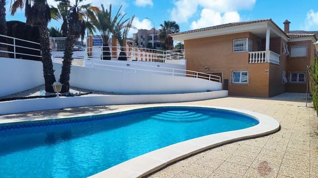 5 bedroom Villa for rent in Venta Lanuza, El Campello with pool garage - € 2,800 (Ref: 9106123)