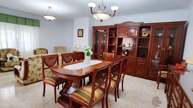 5 slaapkamer Villa te huur in Venta Lanuza, El Campello met zwembad garage - € 2.800 (Ref: 9106123)