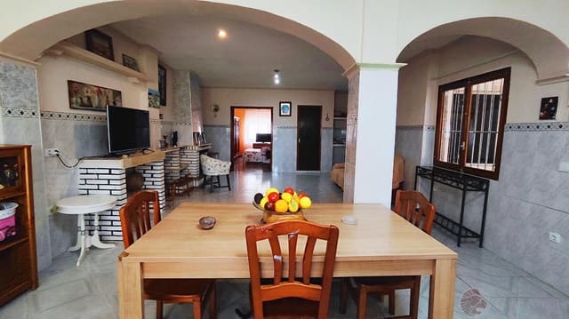 8 sypialnia Willa na sprzedaż w El Campello - 435 000 € (Ref: 9106127)