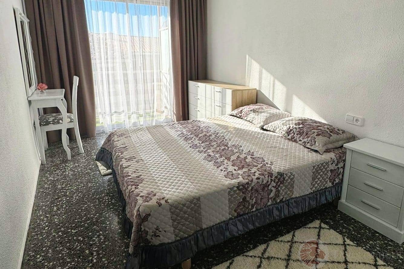 3 soverom Leilighet til salgs i Onil - € 115 000 (Ref: 9132244)