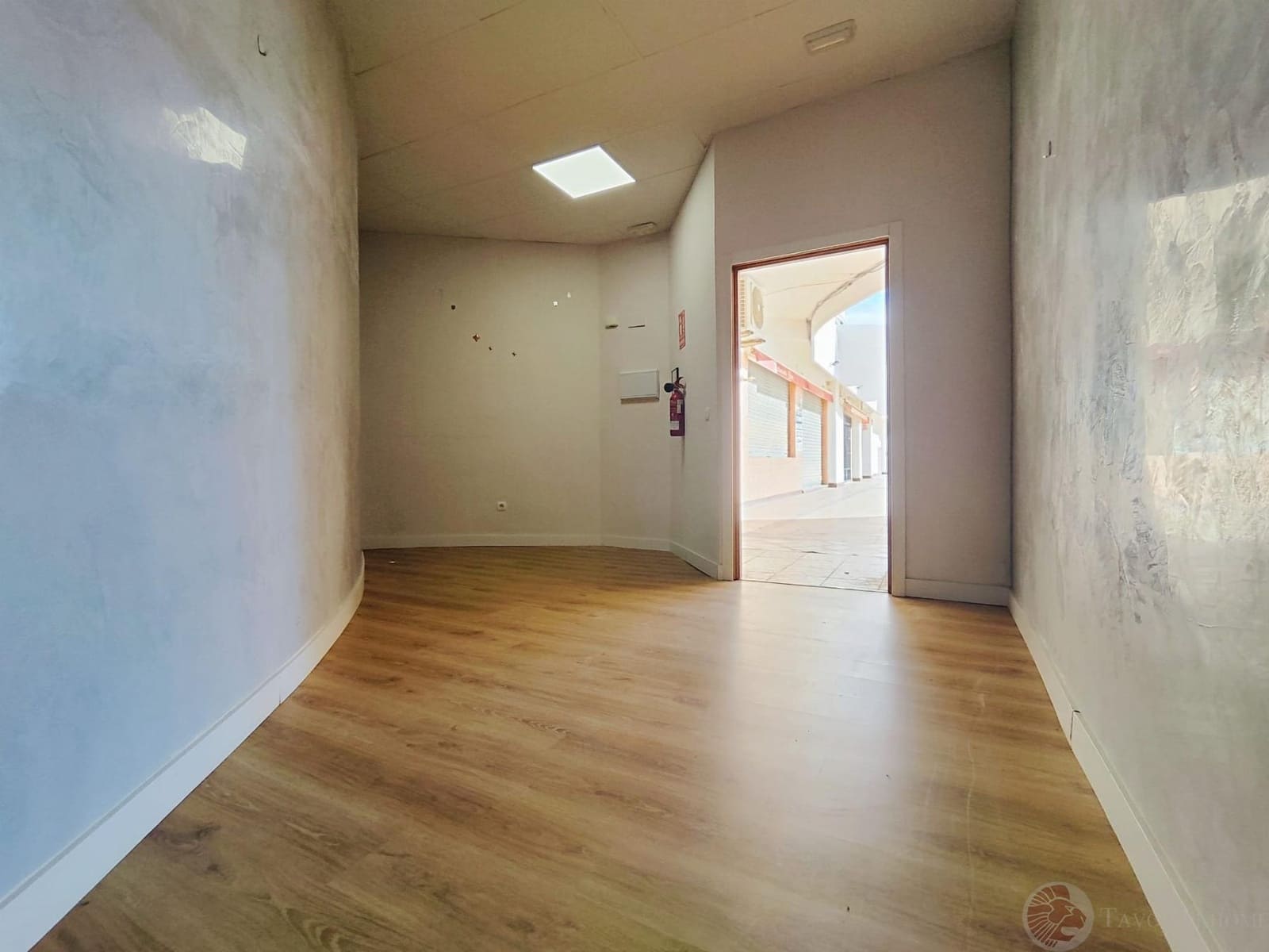 4 Zimmer Gewerbe zu verkaufen in El Campello - 126.000 € (Ref: 9337095)