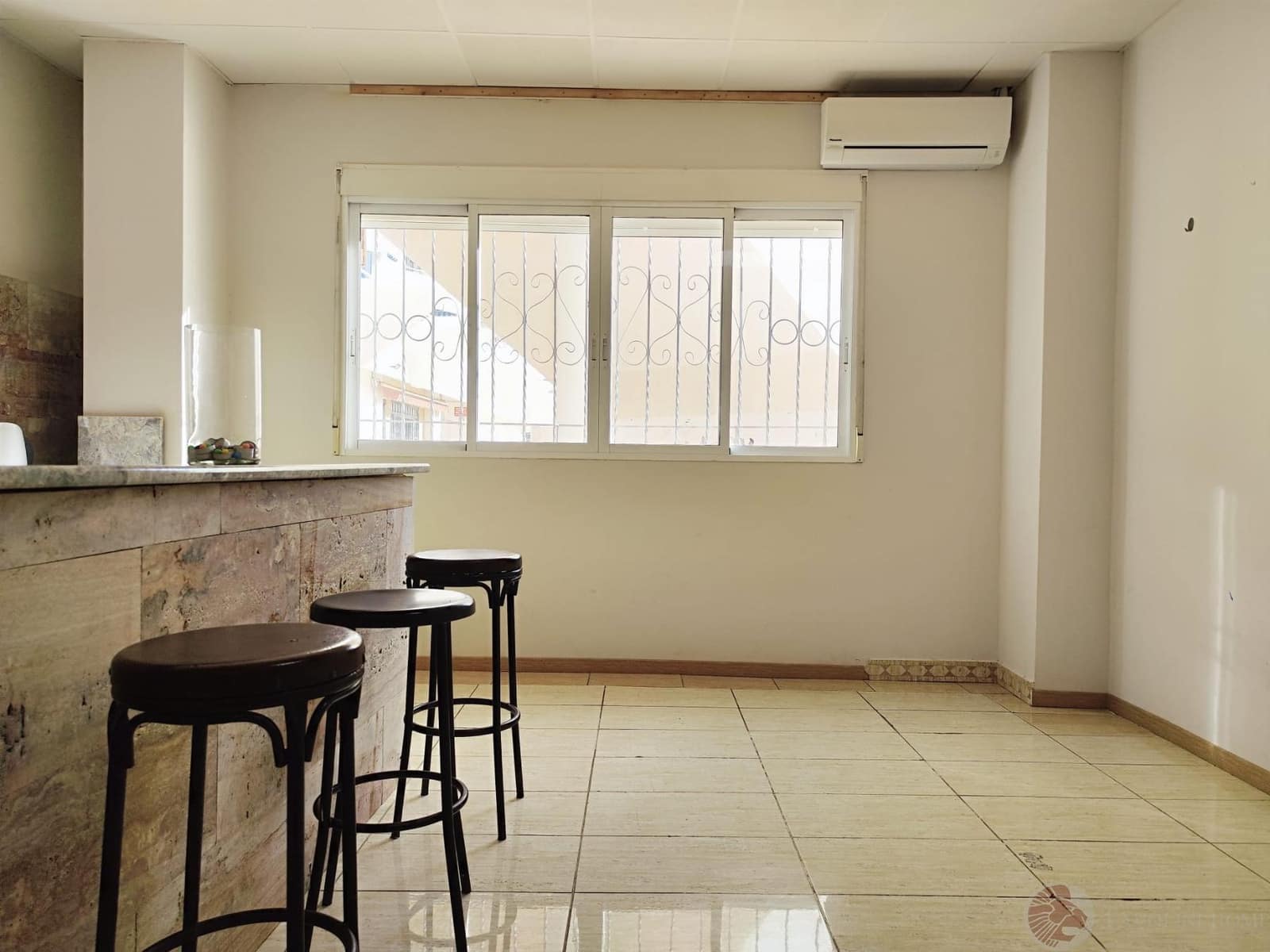 4 Zimmer Gewerbe zu verkaufen in El Campello - 126.000 € (Ref: 9337095)