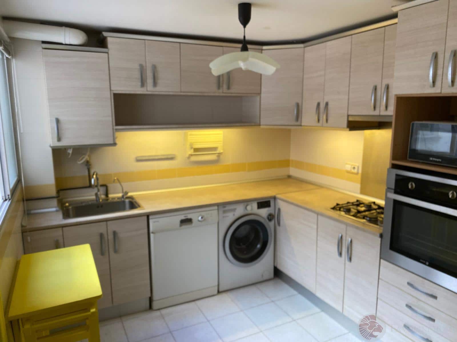 Penthouse de 1 chambre à louer à El Campello - 400 € (Ref: 9374737)