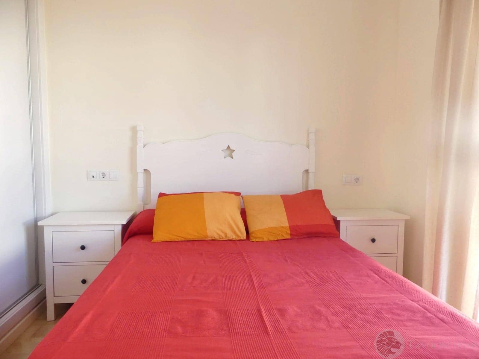 1 bedroom Flat for sale in El Campello with garage - € 218,000 (Ref: 9385377)