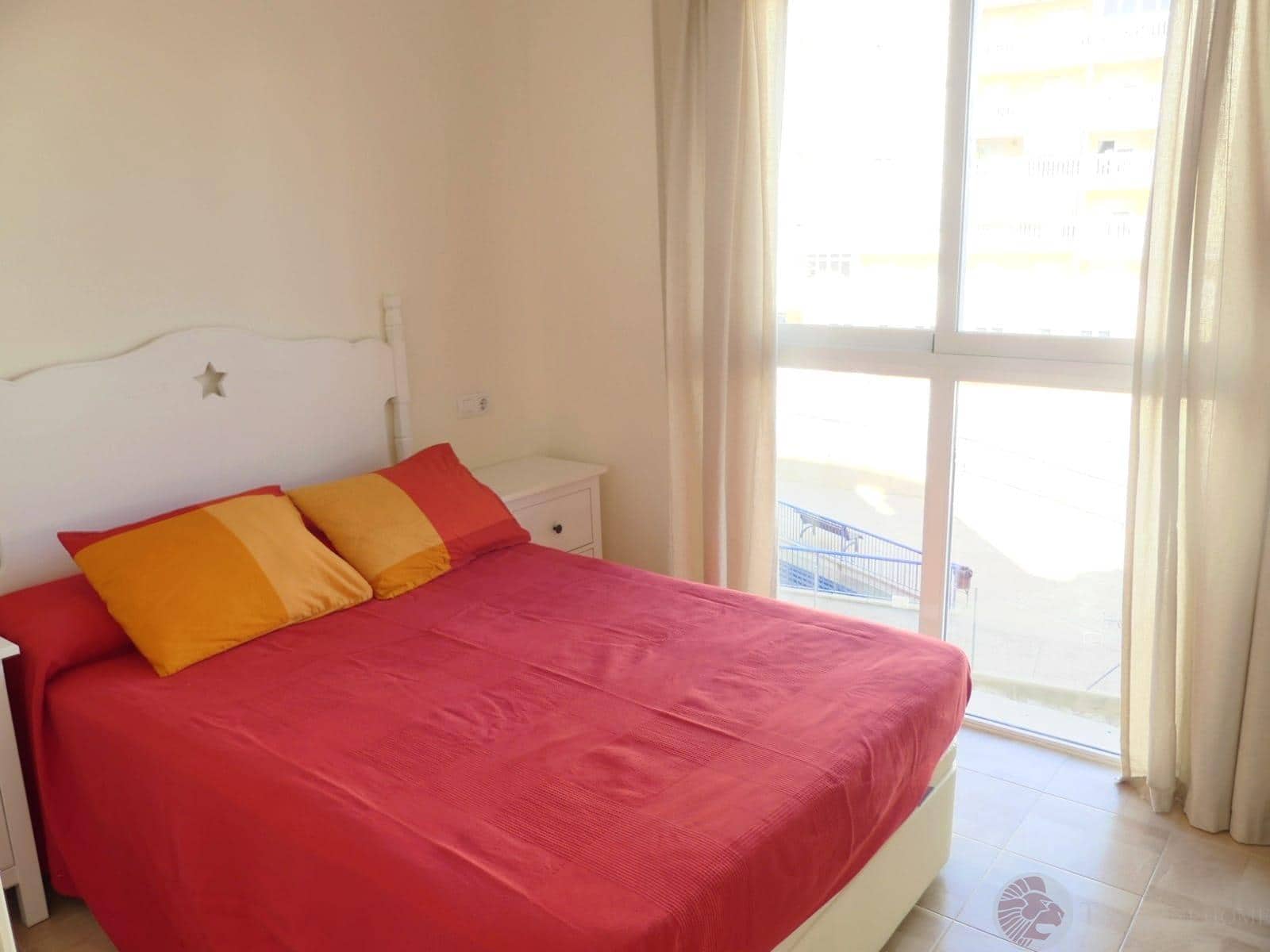 1 bedroom Flat for sale in El Campello with garage - € 218,000 (Ref: 9385377)