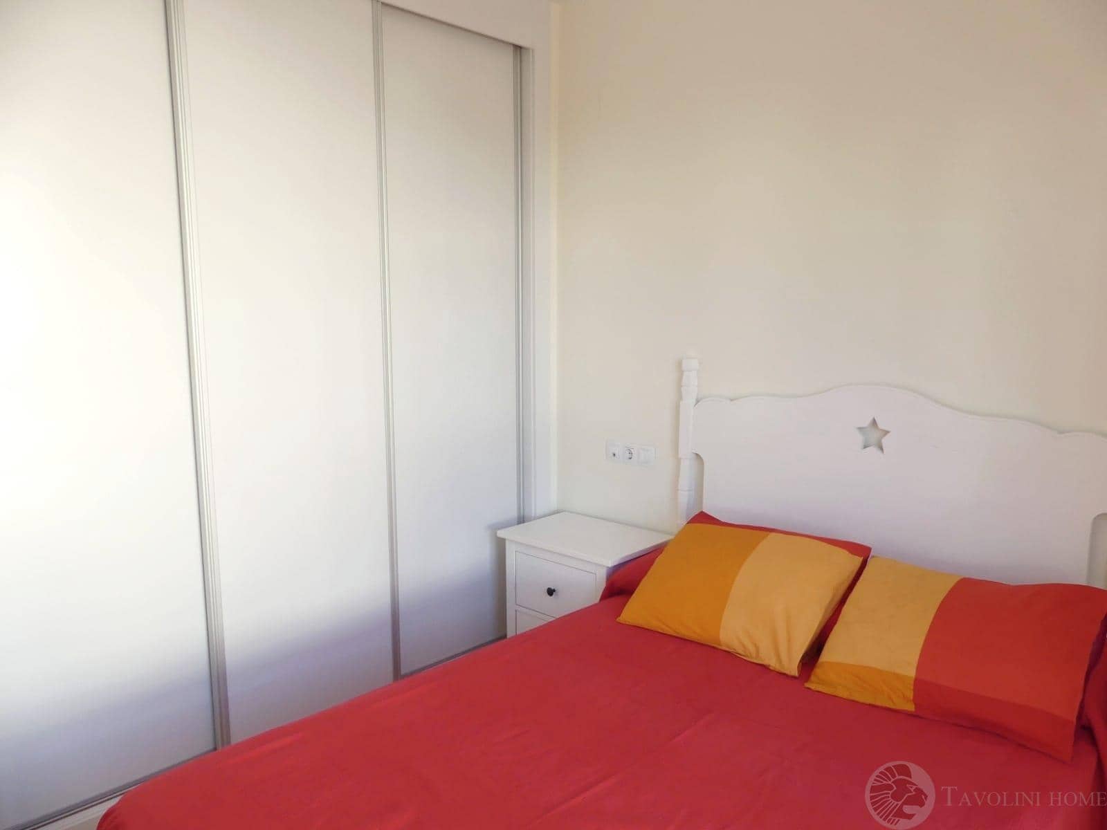 1 bedroom Flat for sale in El Campello with garage - € 218,000 (Ref: 9385377)