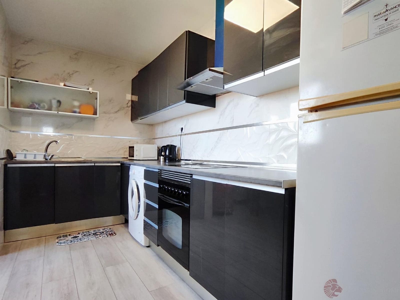 2 soverom Leilighet til leie i El Campello med svømmebasseng garasje - € 1 100 (Ref: 9527912)