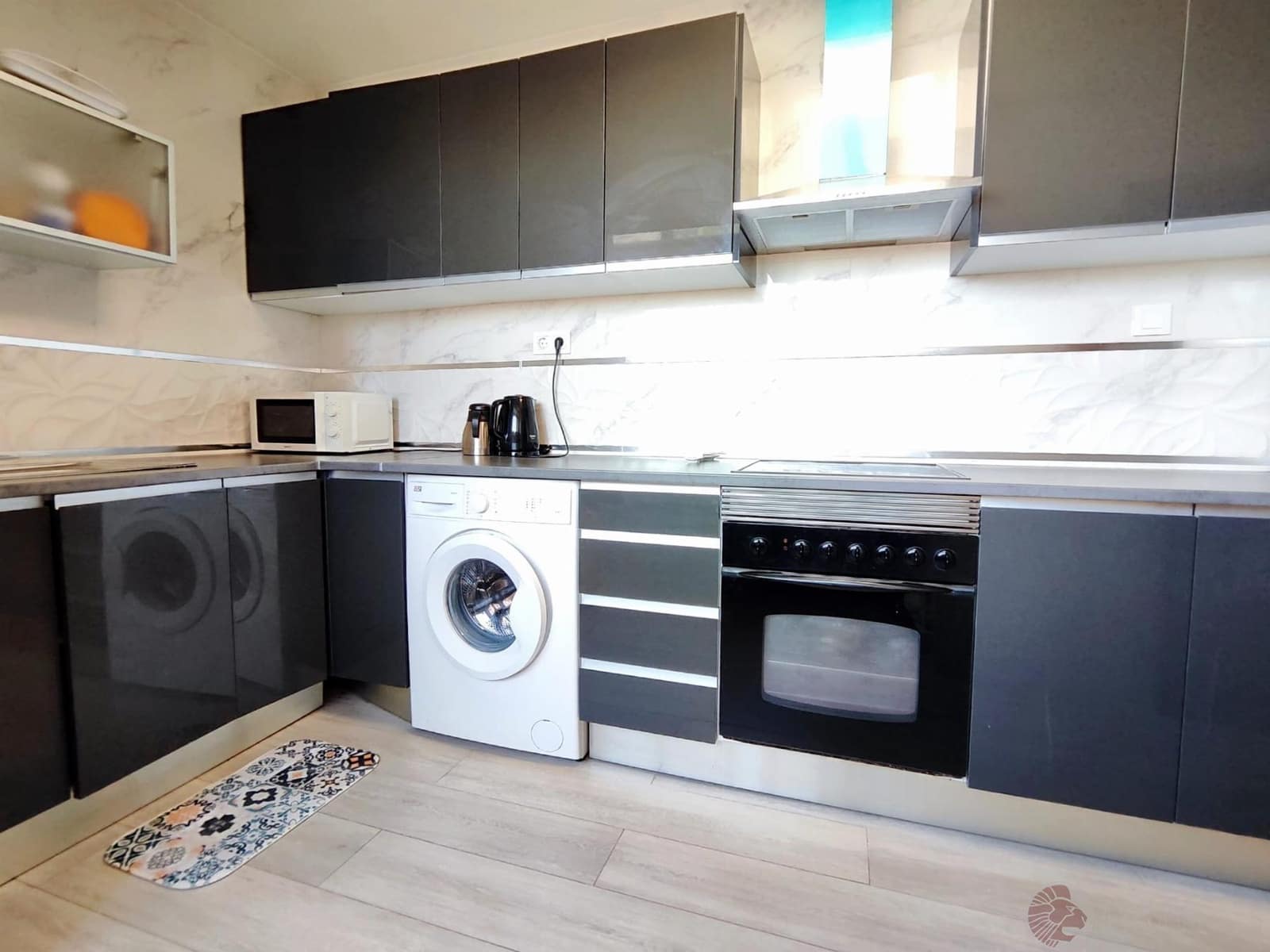 2 soverom Leilighet til leie i El Campello med svømmebasseng garasje - € 1 100 (Ref: 9527912)