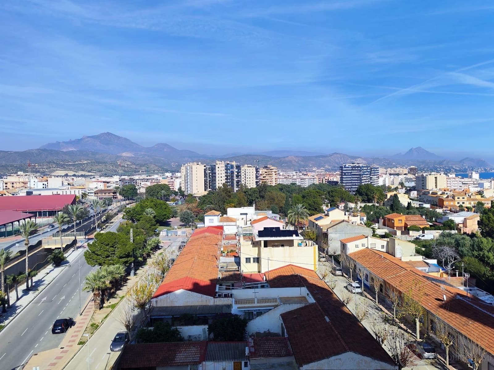 2 soverom Leilighet til leie i El Campello med svømmebasseng garasje - € 1 100 (Ref: 9527912)