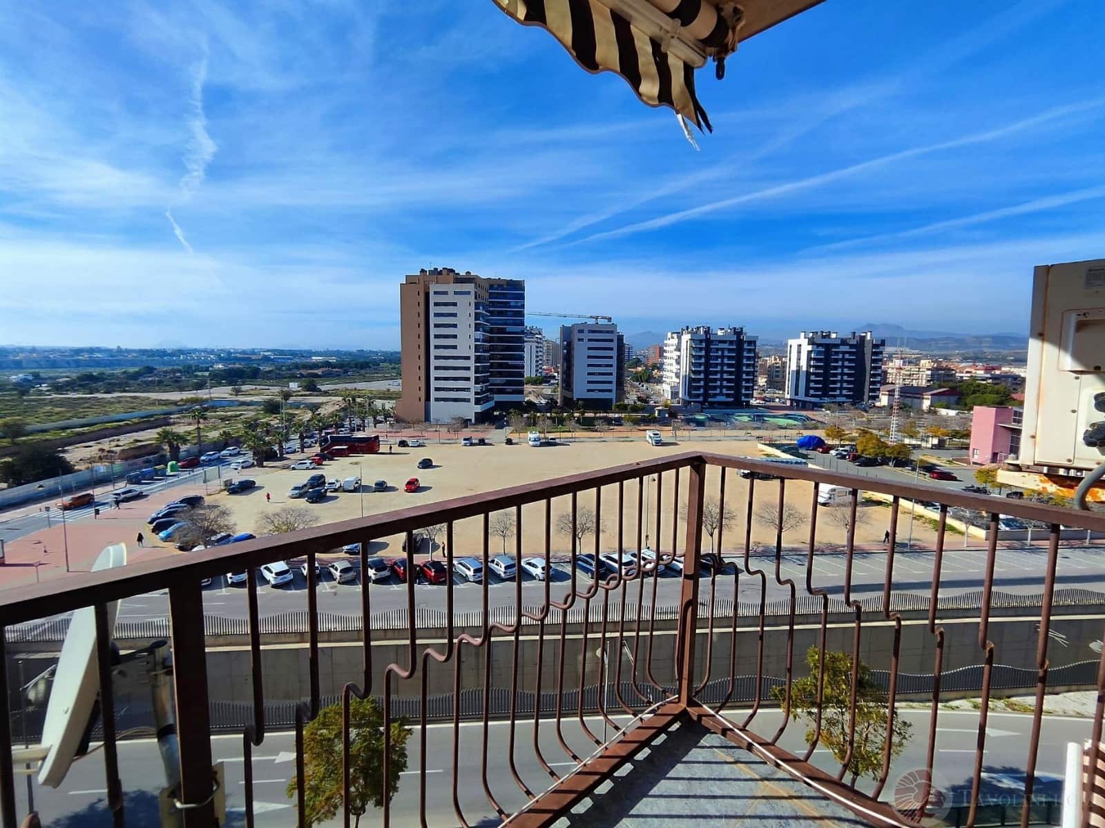 2 soverom Leilighet til leie i El Campello med svømmebasseng garasje - € 1 100 (Ref: 9527912)