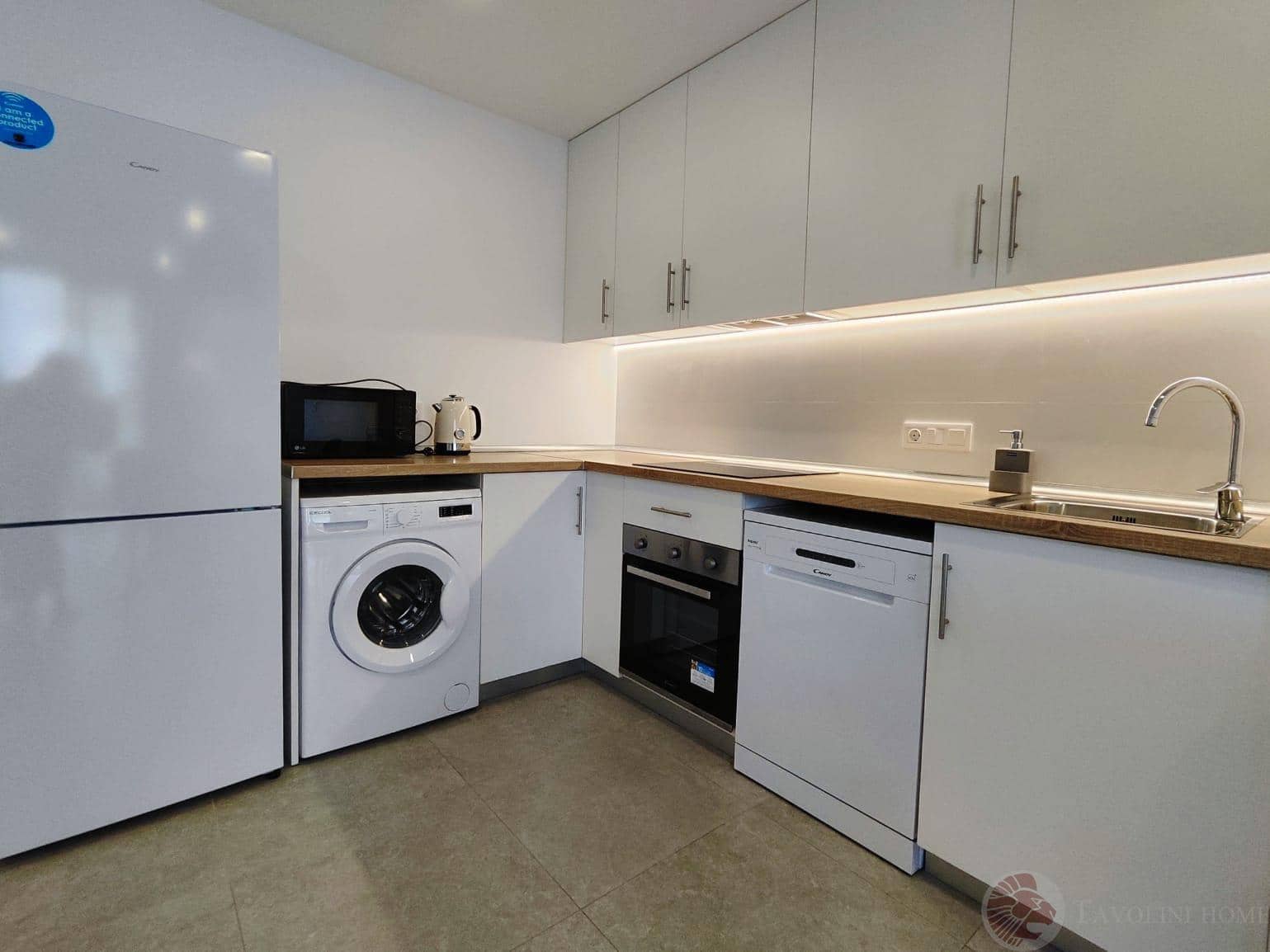 Piso de 1 habitación en Alicante / Alacant ciudad en alquiler - 1.000 € (Ref: 9543873)