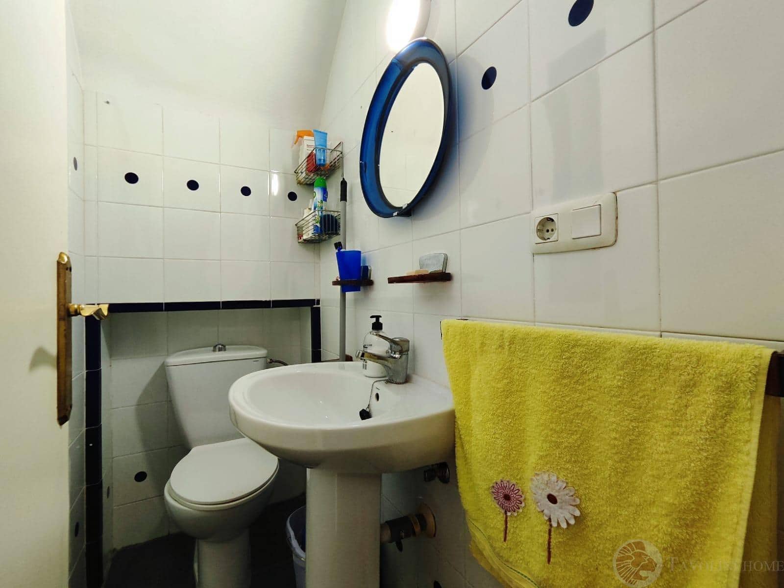 3 bedroom Villa for sale in El Campello with garage - € 249,000 (Ref: 9578956)