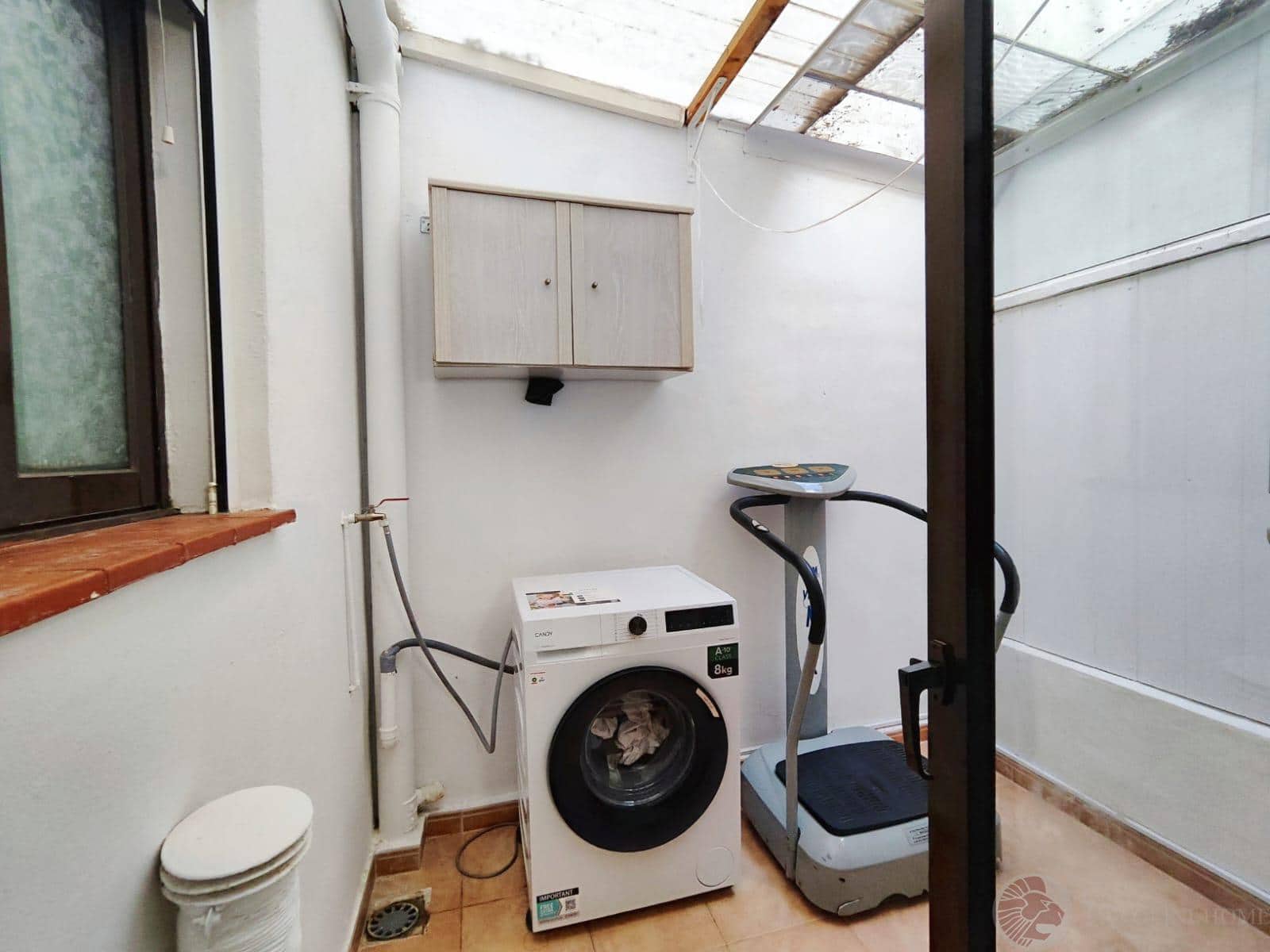 3 bedroom Villa for sale in El Campello with garage - € 249,000 (Ref: 9578956)