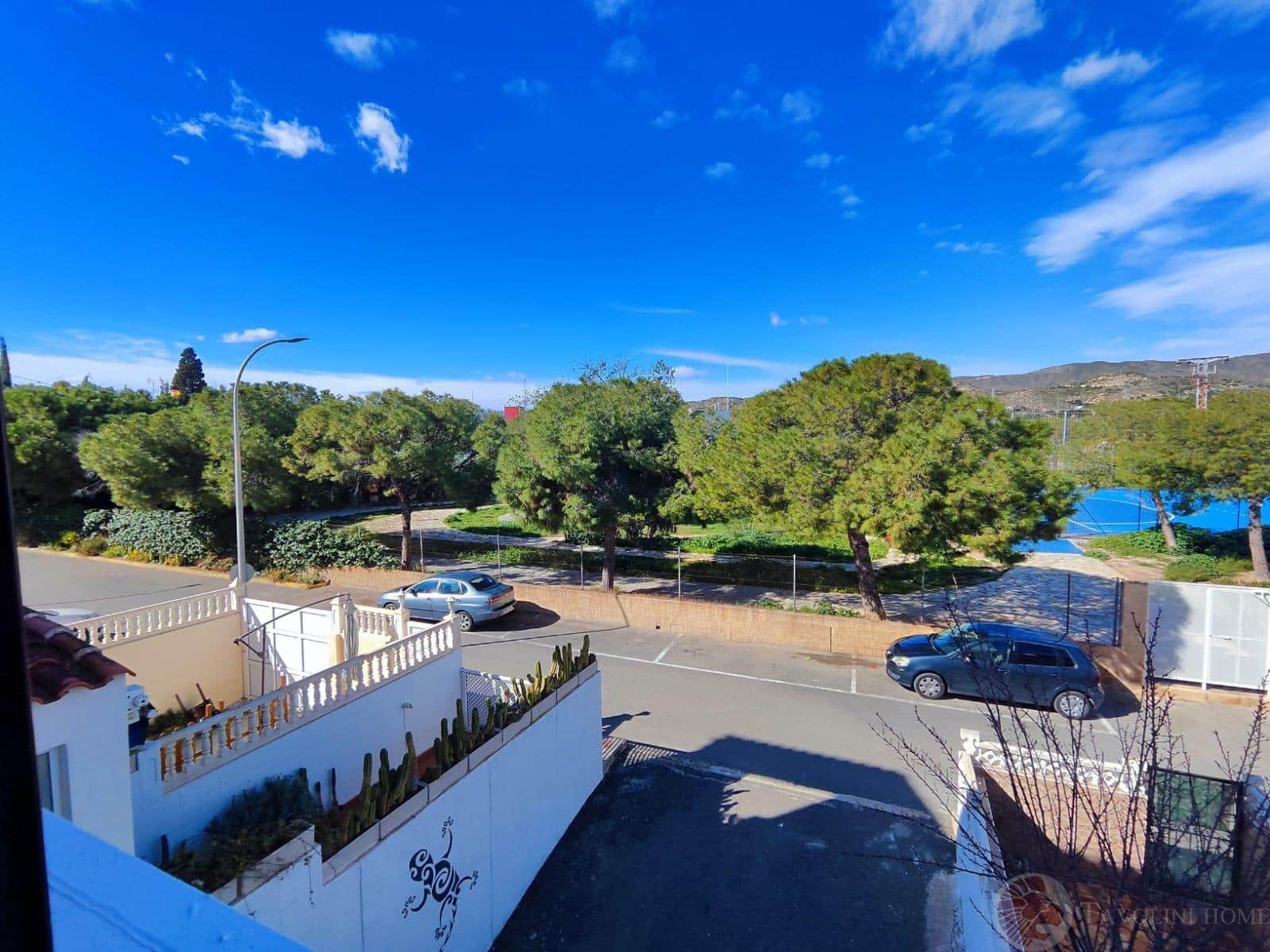 3 bedroom Villa for sale in El Campello with garage - € 249,000 (Ref: 9578956)