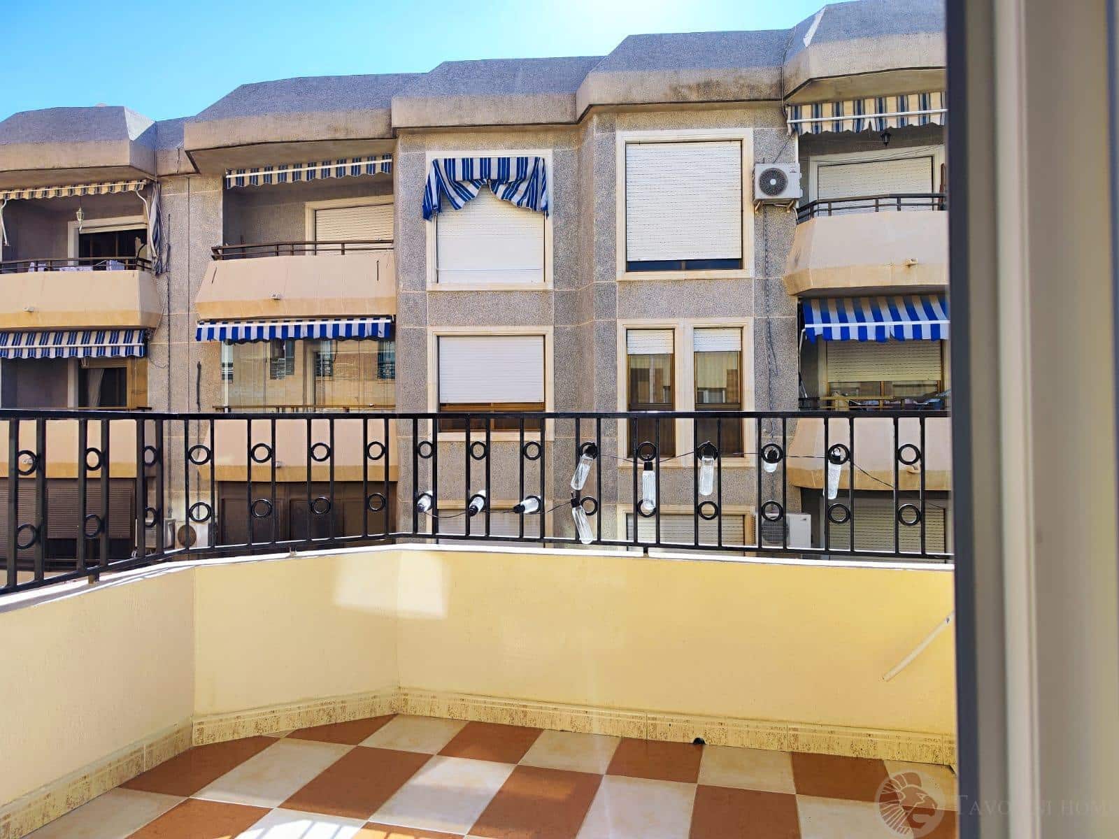 3 quarto Apartamento para venda em El Campello - 210 000 € (Ref: 9666967)