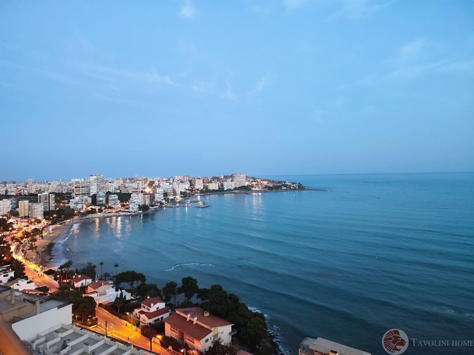 3 bedroom Flat for sale in Alicante / Alacant city - € 275,000 (Ref: 9666967)