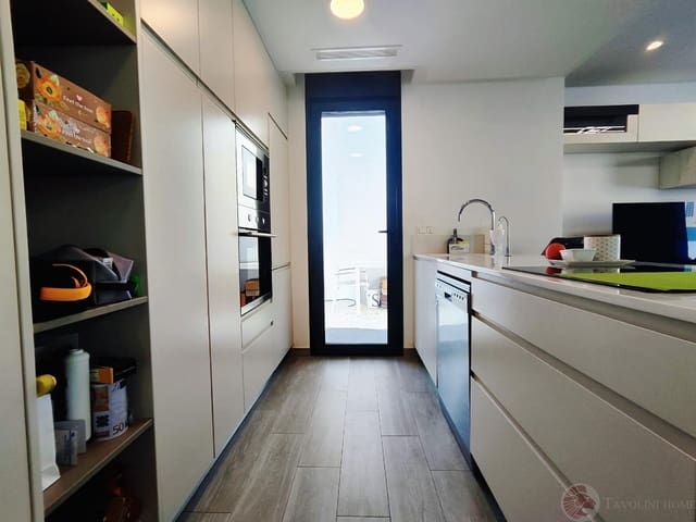 4 sypialnia Willa na sprzedaż w El Campello z basenem garażem - 688 000 € (Ref: 9666968)