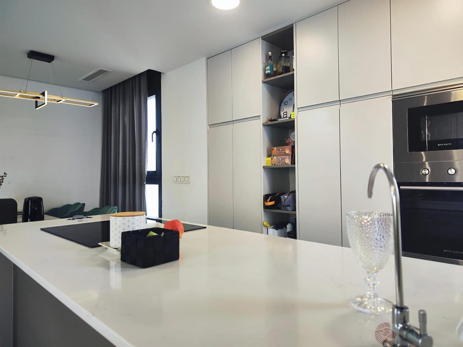 4 Zimmer Villa zu verkaufen in El Campello mit Pool Garage - 688.000 € (Ref: 9666968)