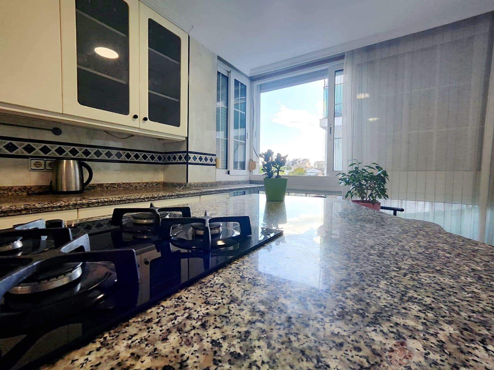 3 sypialnia Mieszkanie na sprzedaż w El Campello - 215 000 € (Ref: 9670937)