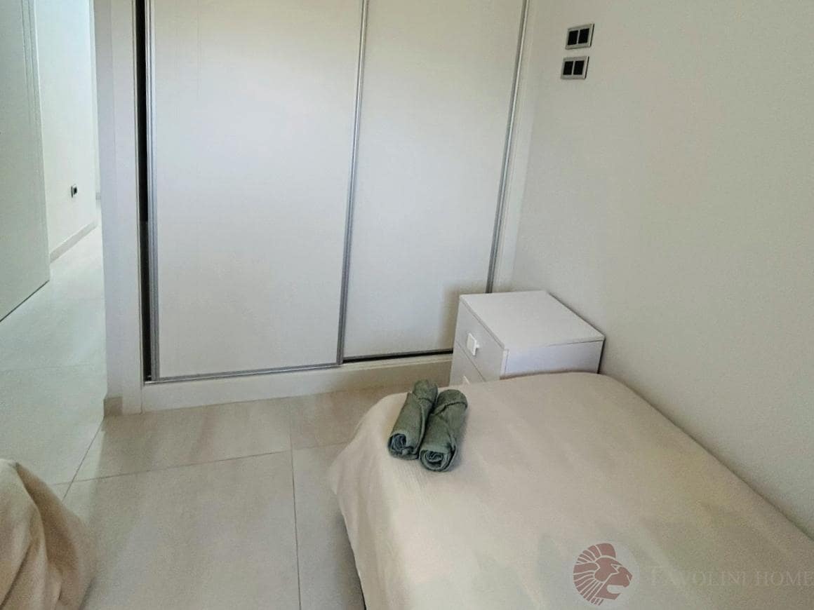 2 sypialnia Mieszkanie do wynajęcia w Benidorm z basenem - 2 200 € (Ref: 9752292)