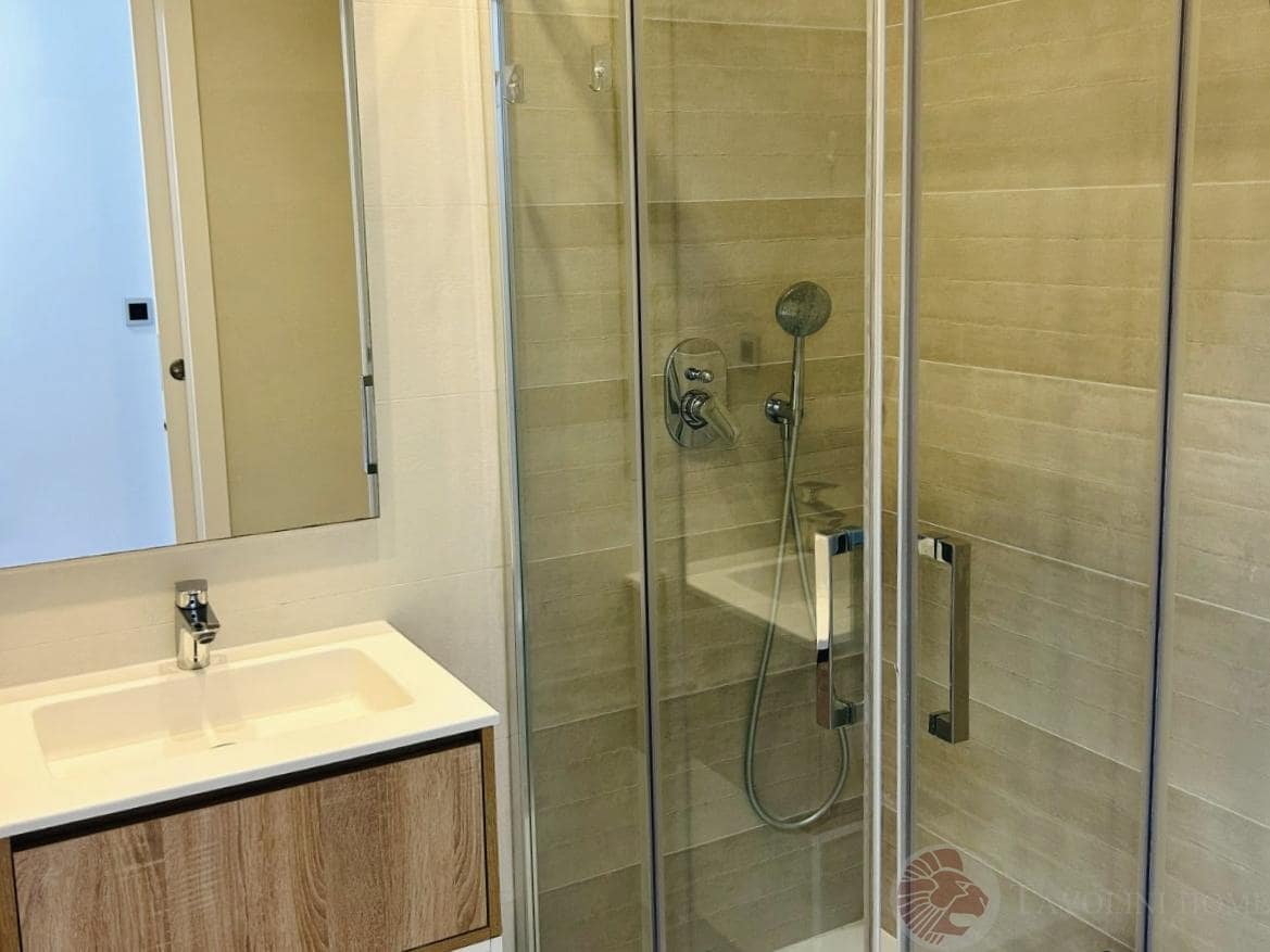 2 sypialnia Mieszkanie do wynajęcia w Benidorm z basenem - 2 200 € (Ref: 9752292)