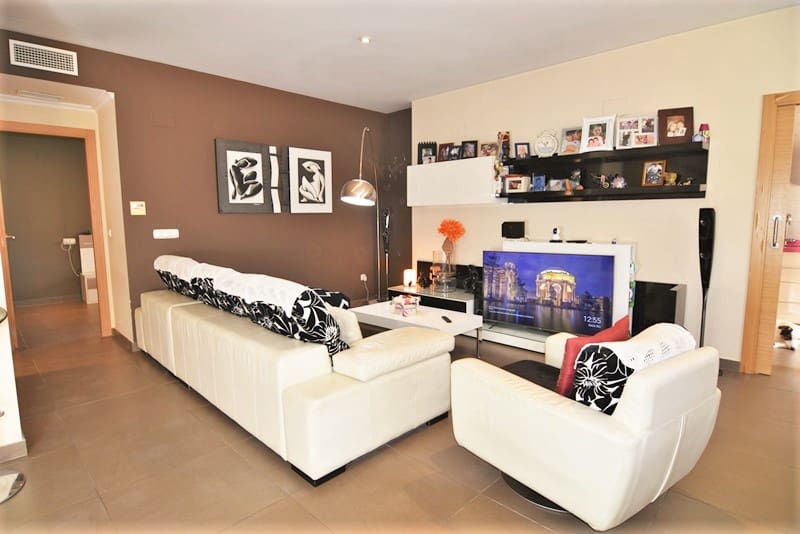 3 bedroom Terraced Villa for sale in Benidorm with garage - € 420,000 (Ref: 5773886)